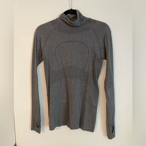 Lululemon turtleneck shirt